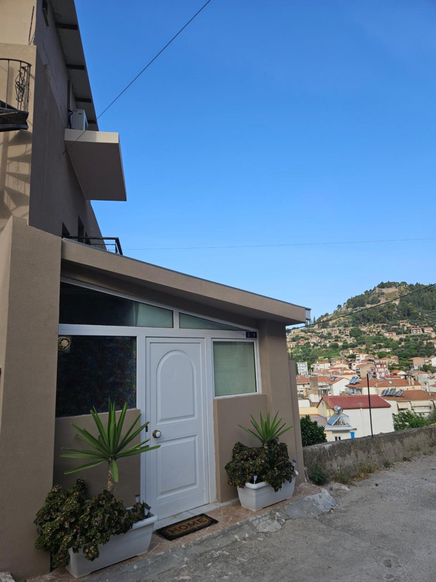 Ferienwohnung Με Θέα Το Κάστρο Nafpaktos Exterior foto